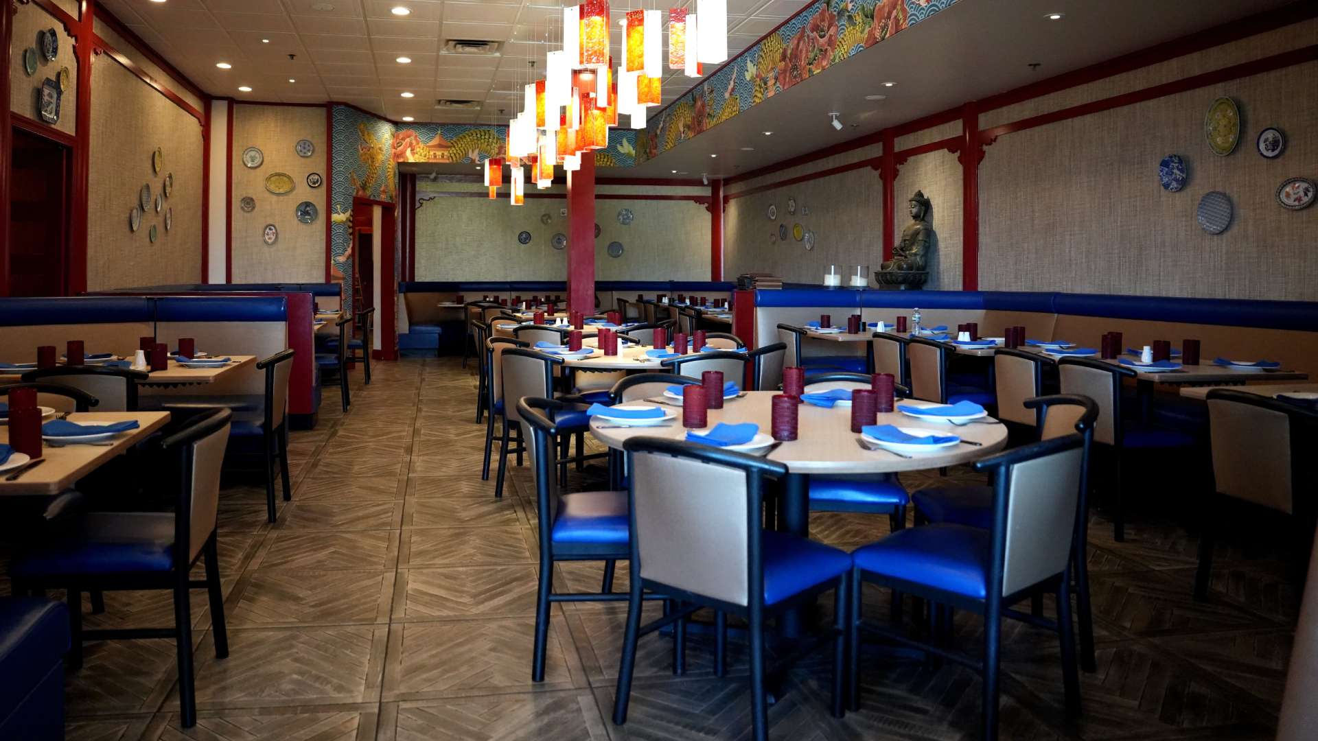 Moghul Restaurant serving authentic Indian cuisine in Edison, New Jersey